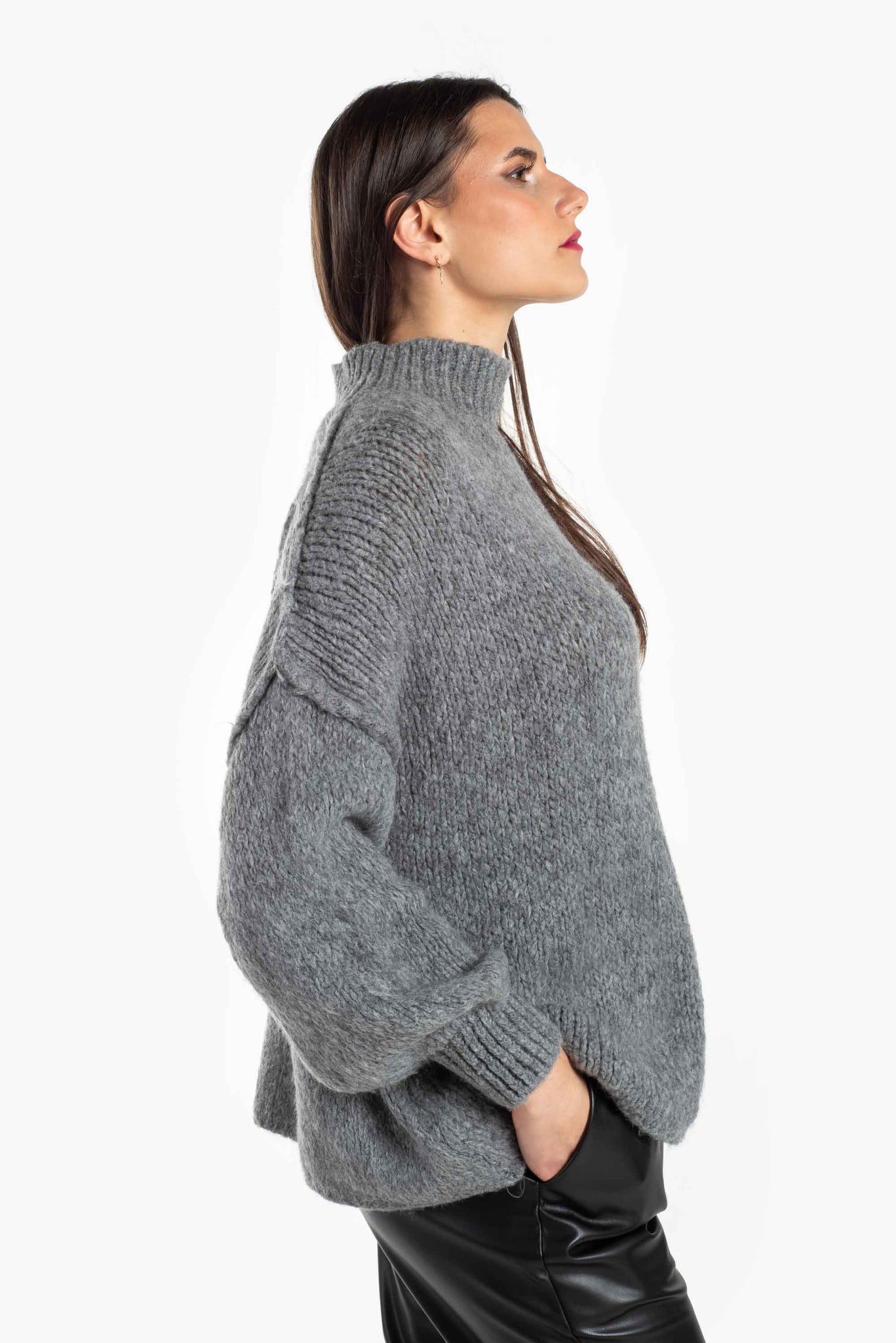 Cowl neck wool pullover