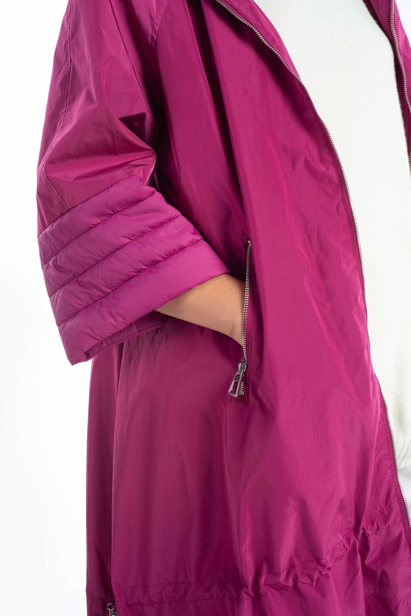 Duster coat in technical fabric