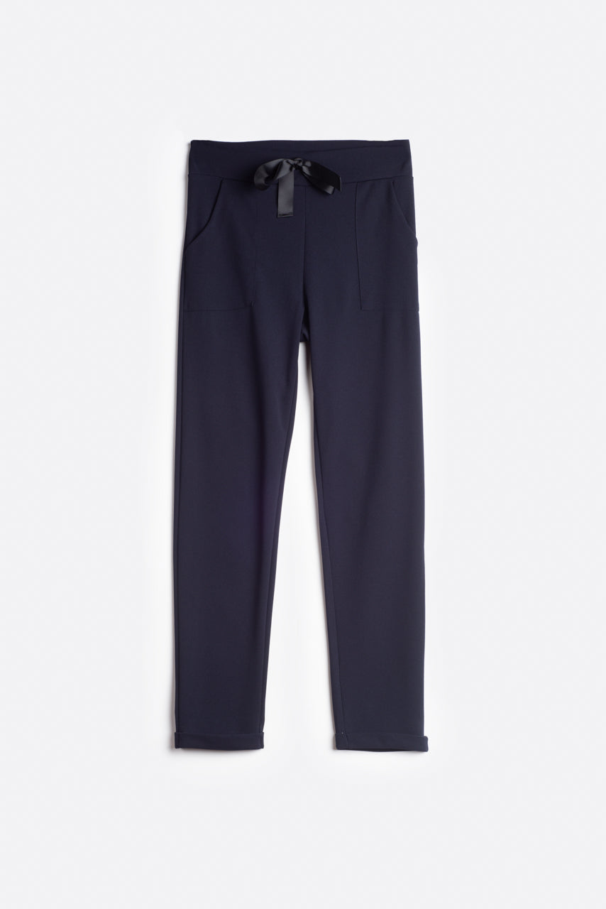Jogger waist trousers with shaped pockets and turn-up hem